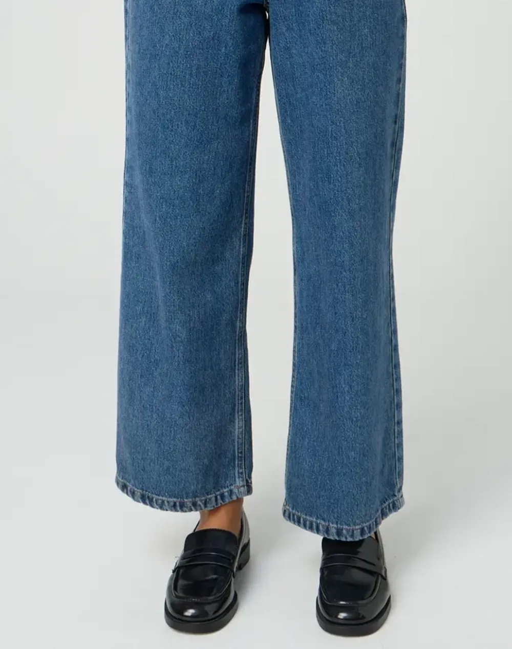 Wide Leg Cropped Jean