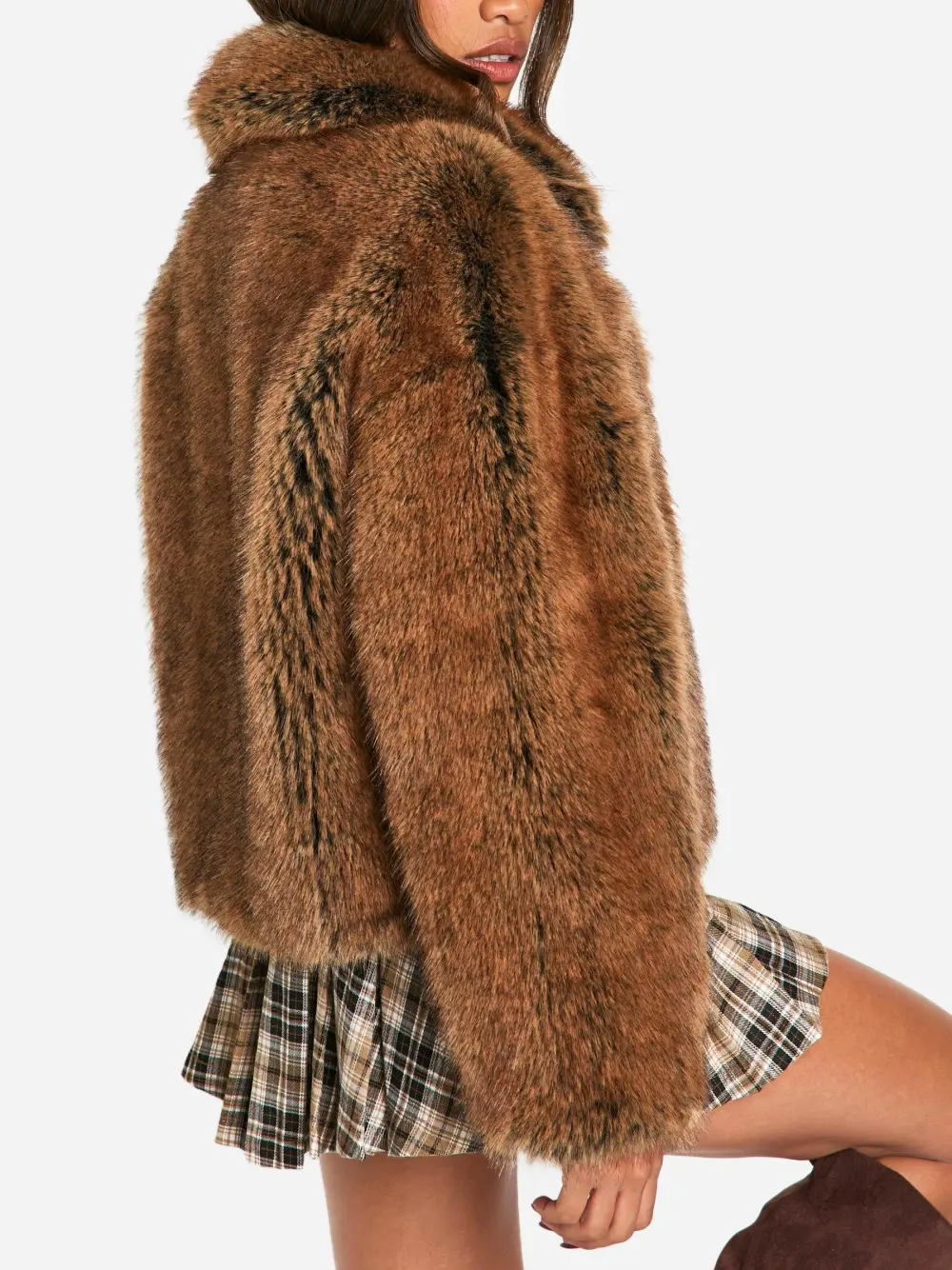 PREMIUM COLLARED FAUX FUR COAT