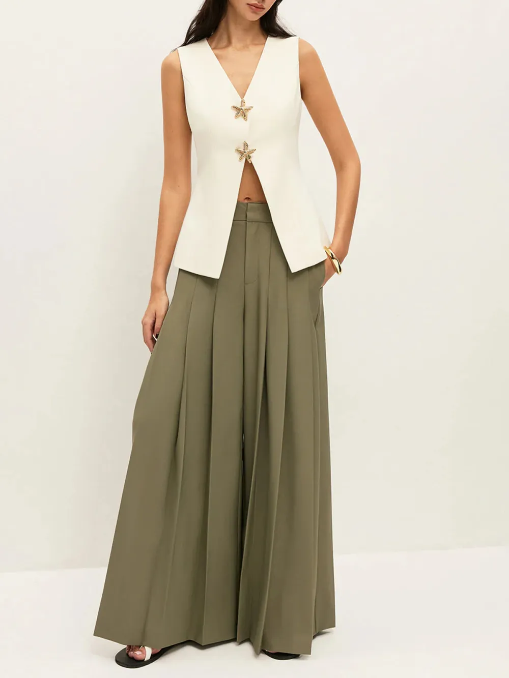 Pleated Wide-Leg Mid-Waist Pants