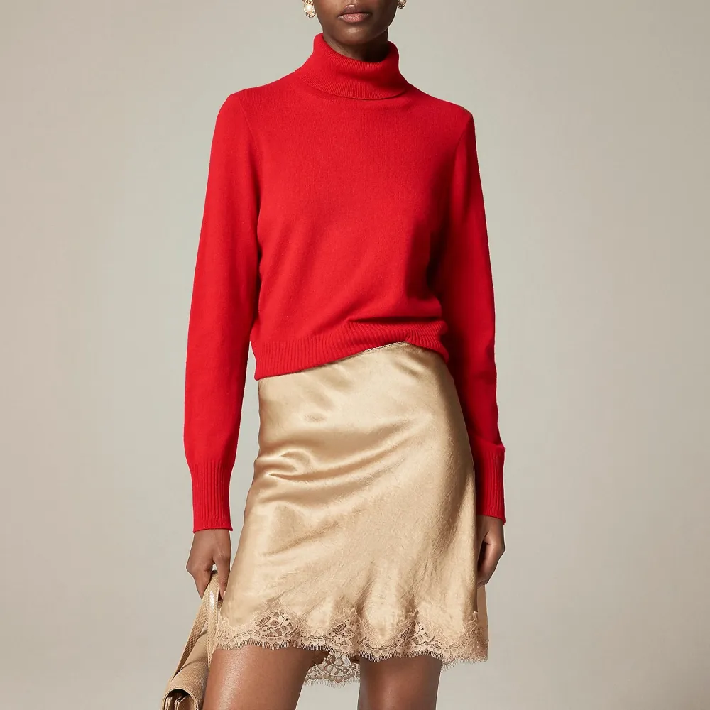 Cashmere shrunken turtleneck sweater