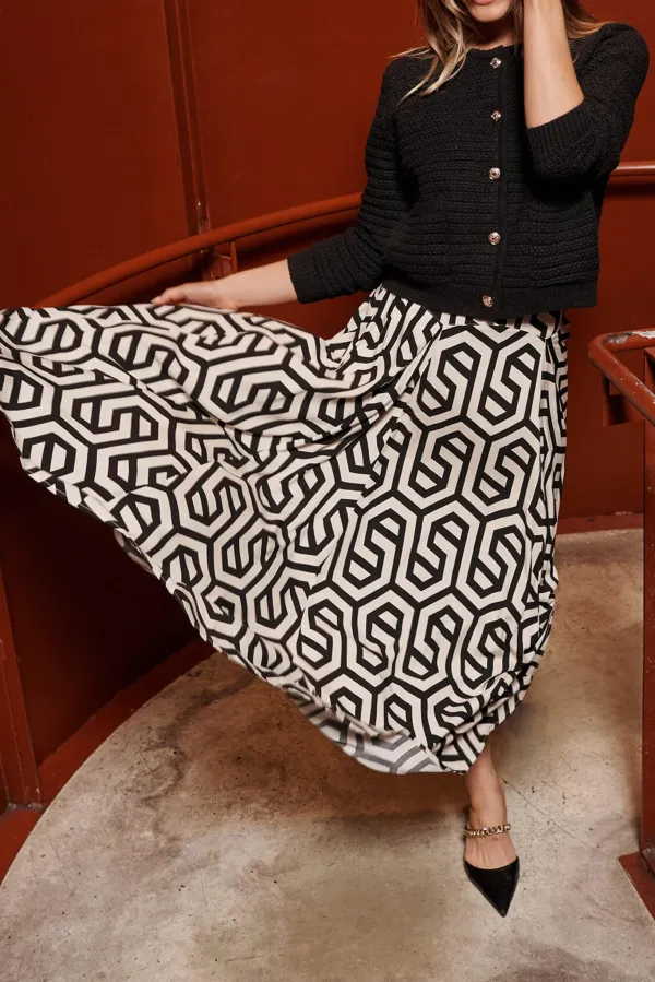 Black Geometric Print Maxi Skirt