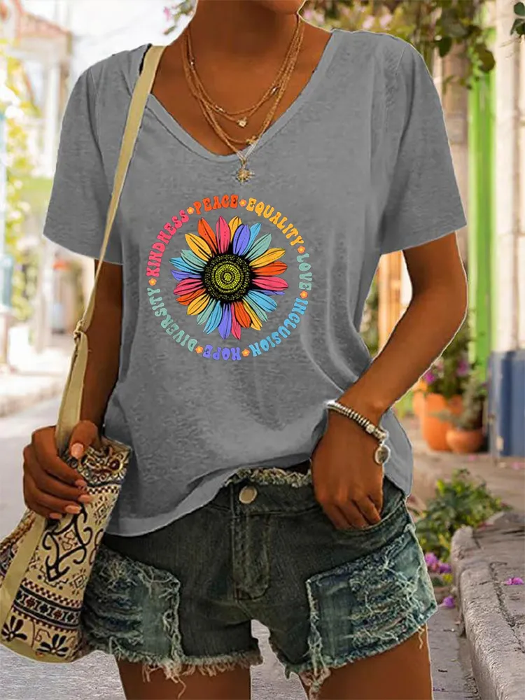 T-Shirt Kindness Peace Equality Love Hope Diversity Human Rights Black Floral Sunflower Pattern T-Shirt