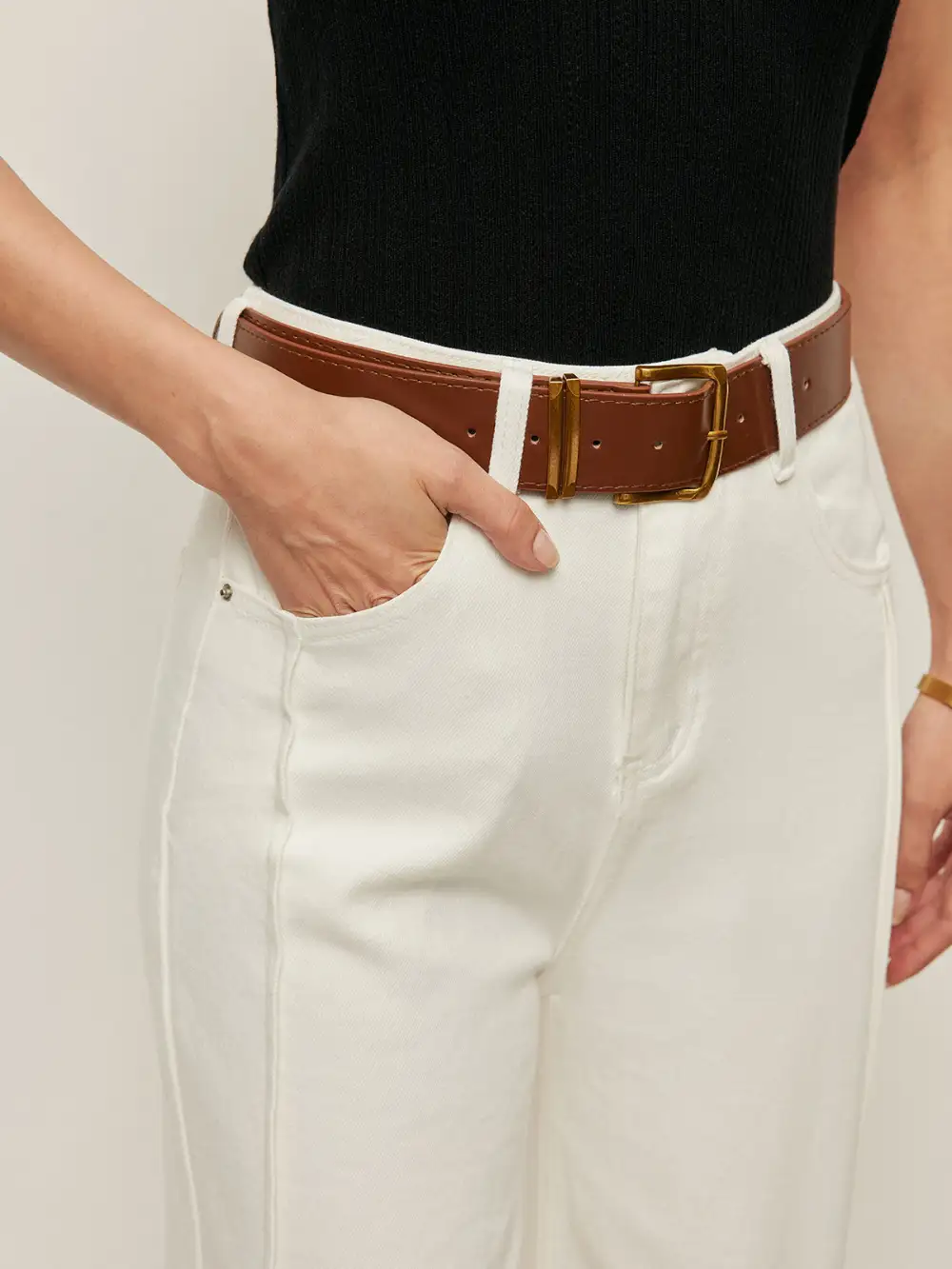 High-Waist Wide-Leg Jeans With Belt