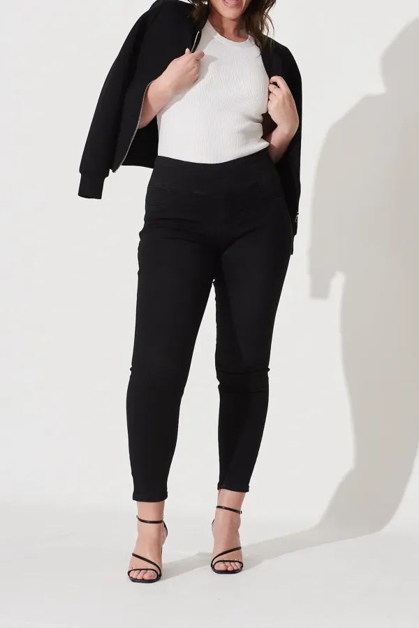 Black High Waisted Skinny Jeans
