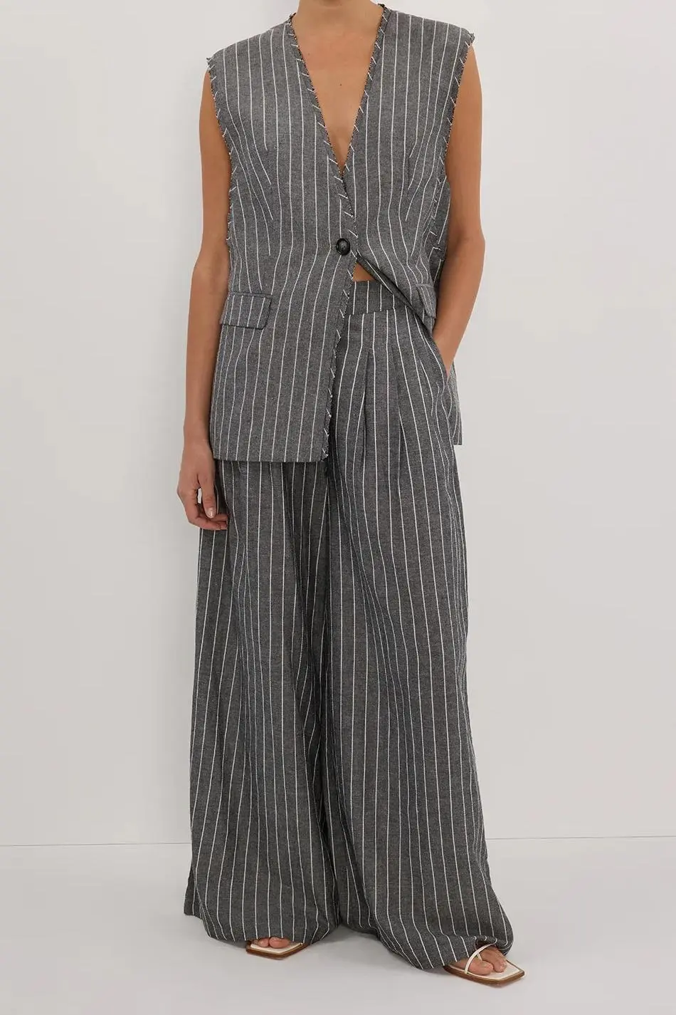 OLLIE SLATE STRIPE WIDE LEG PANT