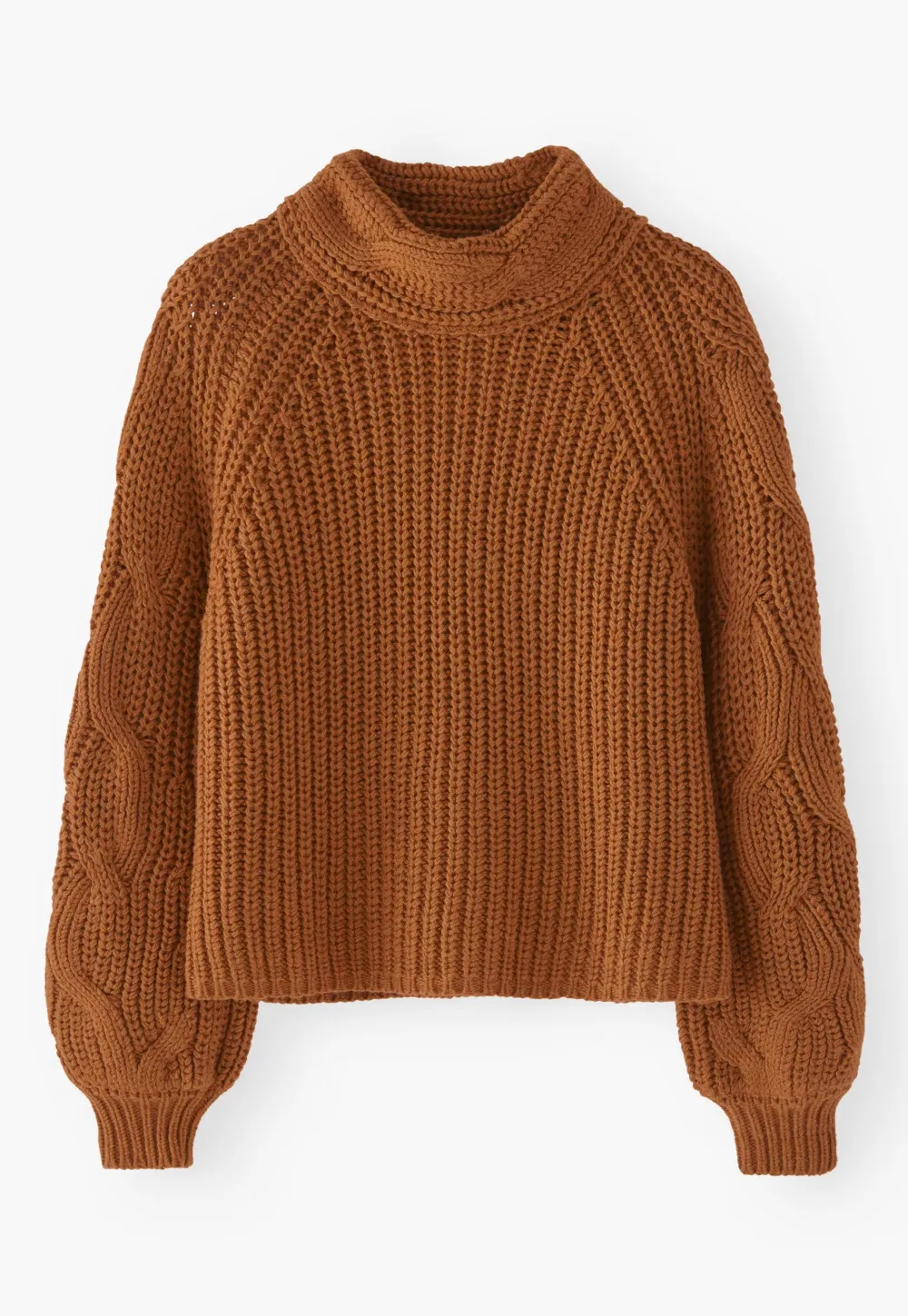 Cable-knit sweater
Merino wool