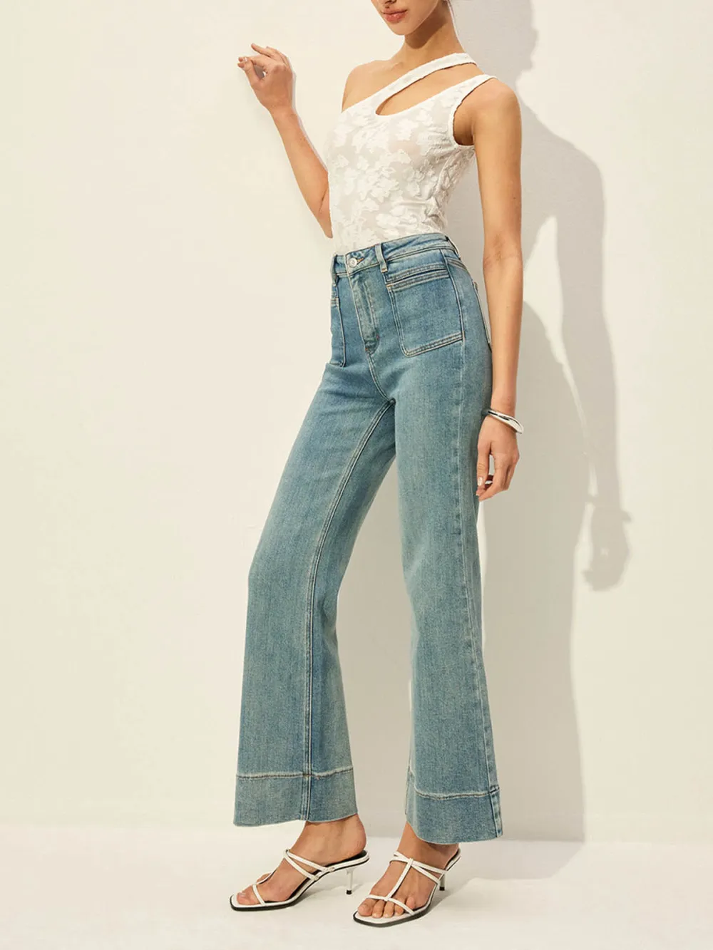 Pocketed Button Up Mid-Waist Jeans