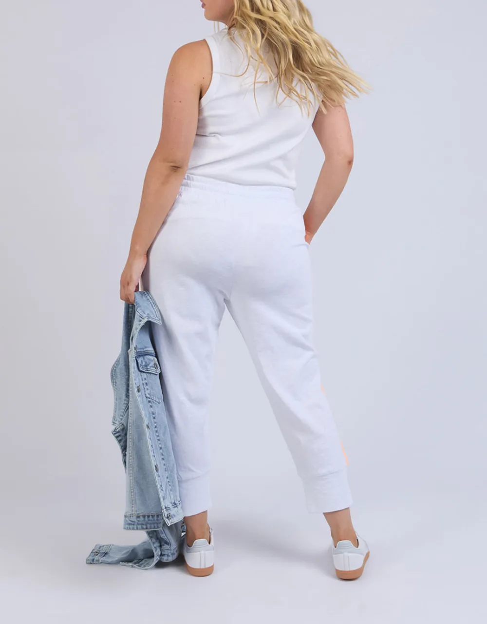 Neon Side Tape 3/4 Brunch Pants - White/Neon Orange