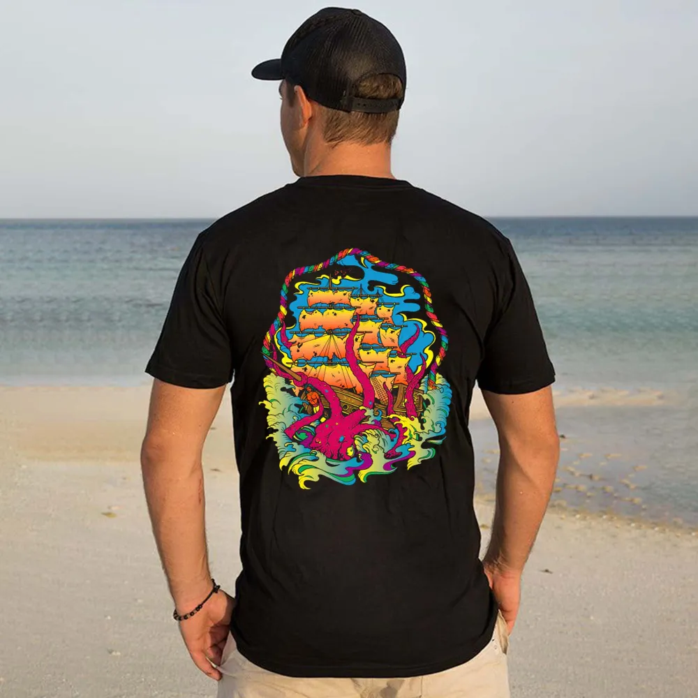 Sea Monsters VS Ships Printed Men's T-shirt