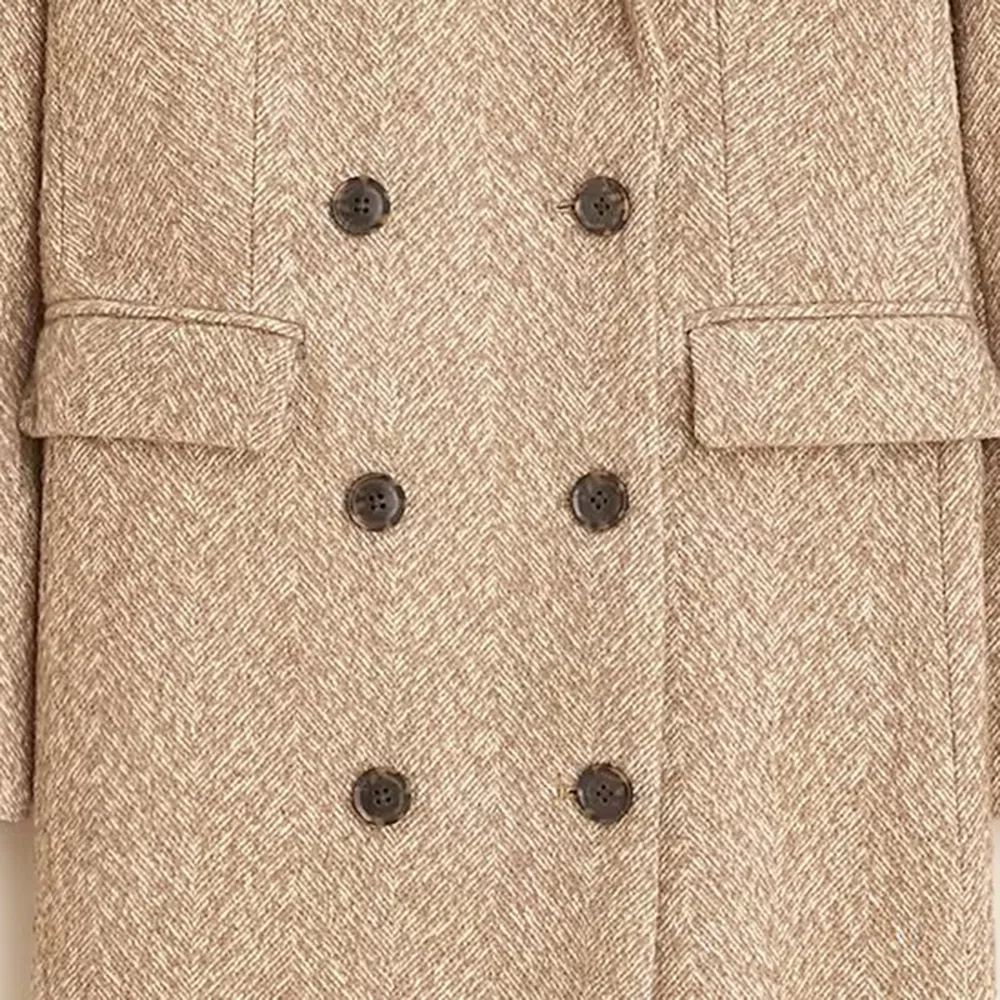 double-breasted coat in herringbone