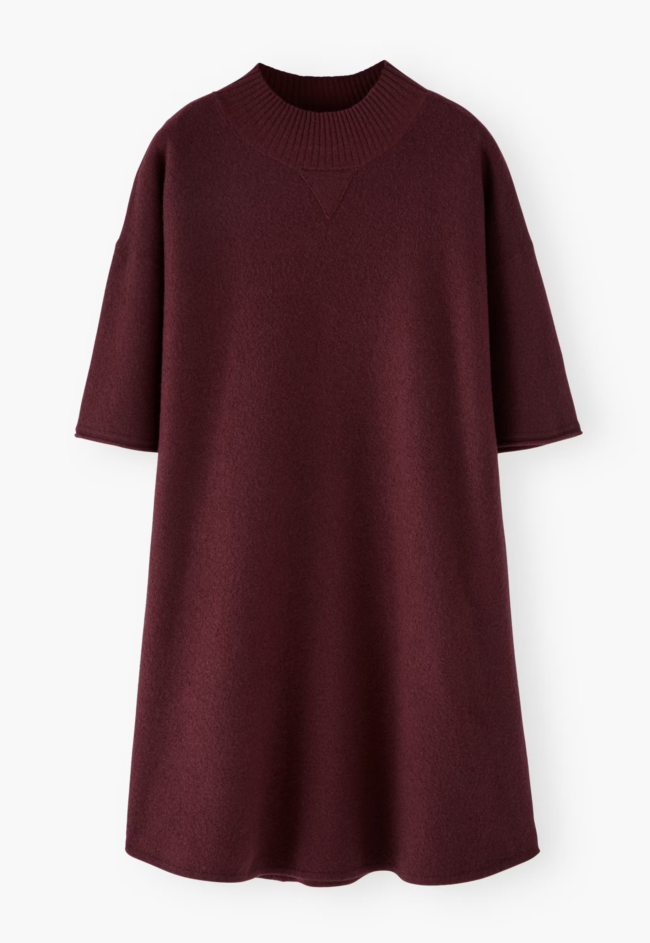 Short knitted dress
Boiled wool