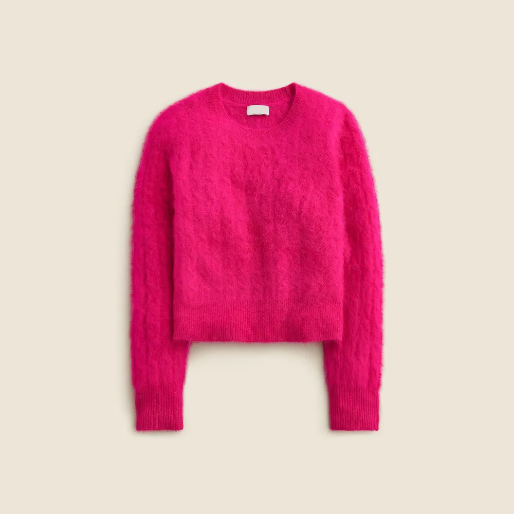 Brushed cashmere shrunken cable-knit crewneck sweater