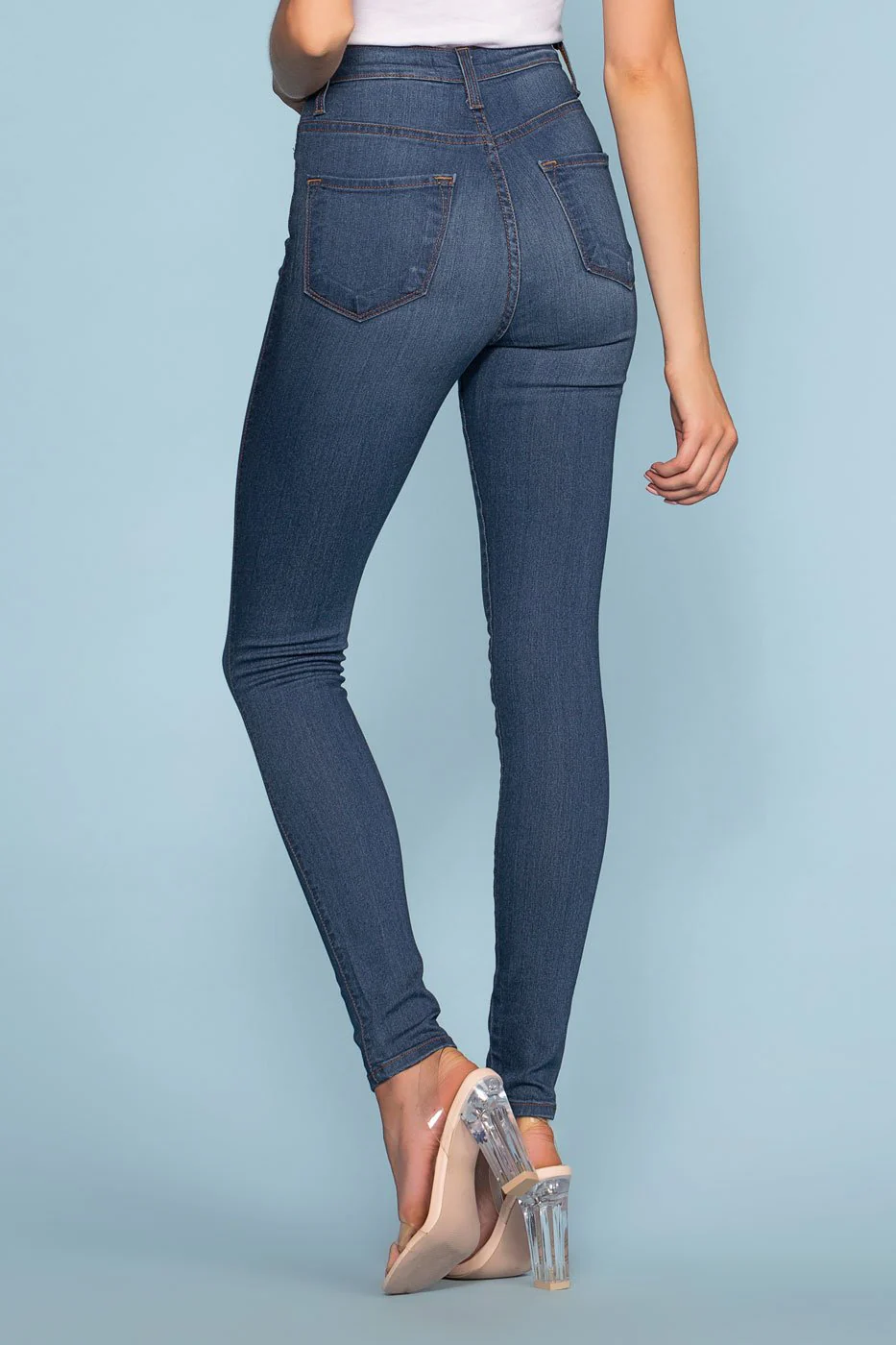 High Waisted Jeans - Medium Wash