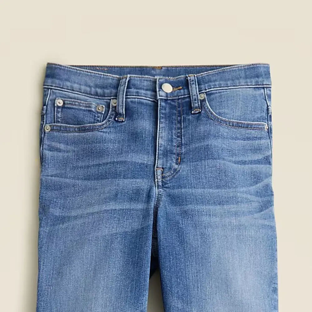 High-rise bootcut jean super-stretch