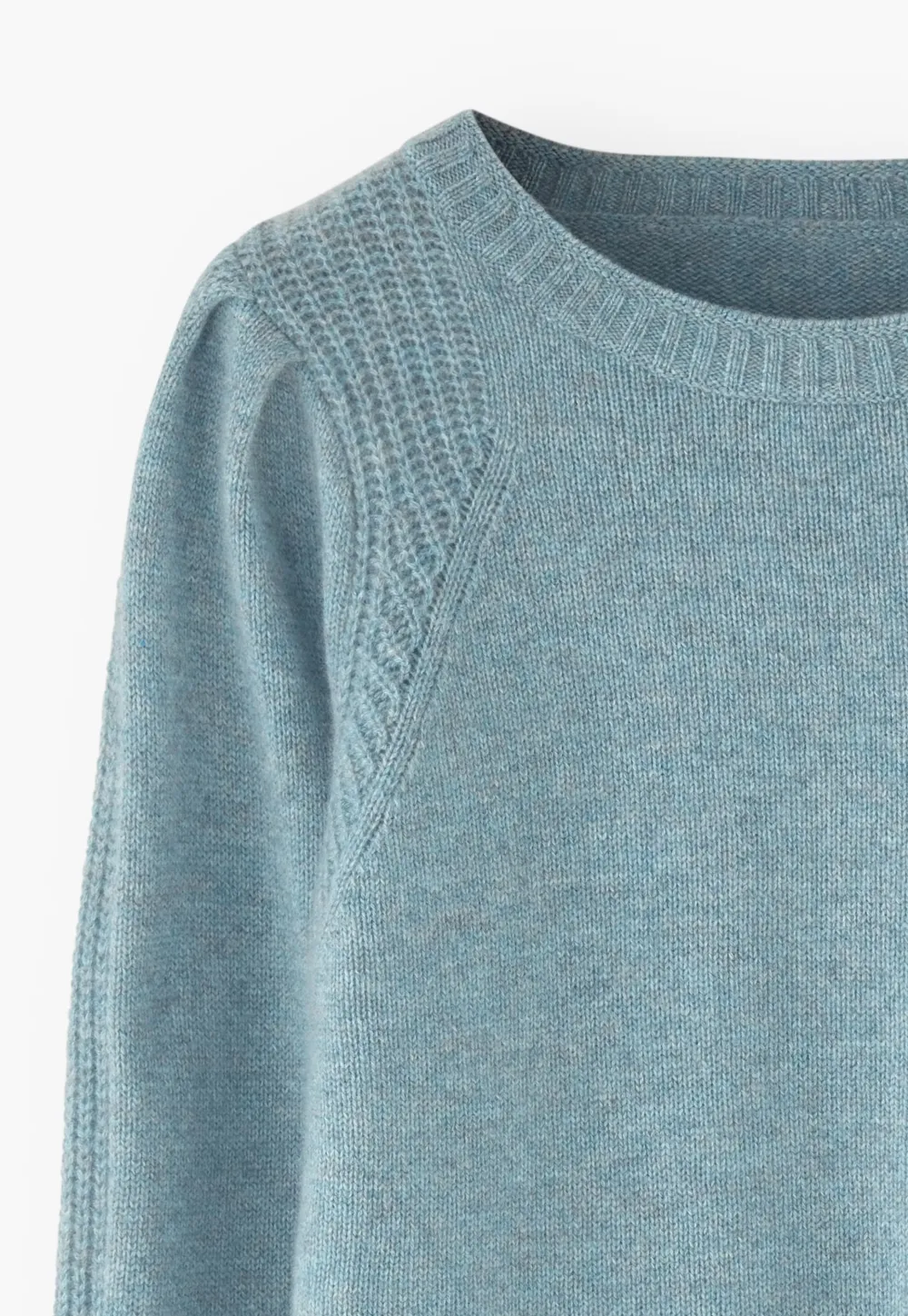 Puff-sleeve sweater
Pure cashmere