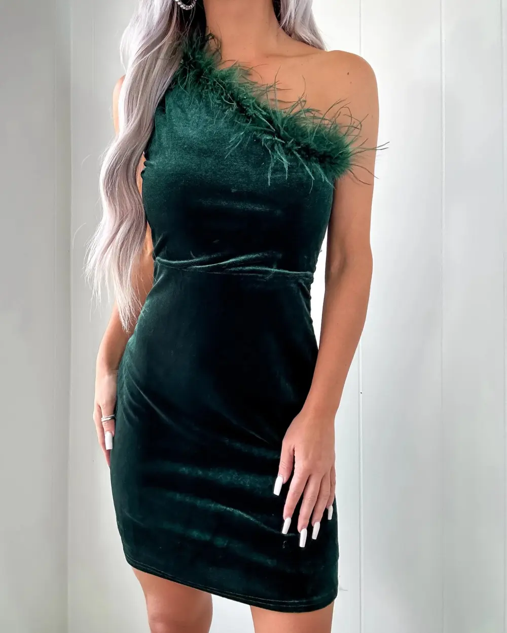 Oh So Lavish Feather Velvet Dress - Green