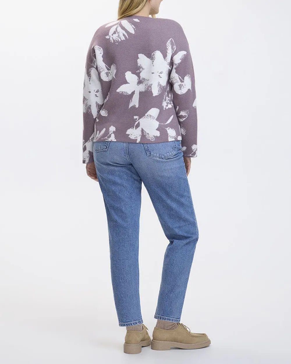 Loose Long-Sleeve Crew-Neck Sweater