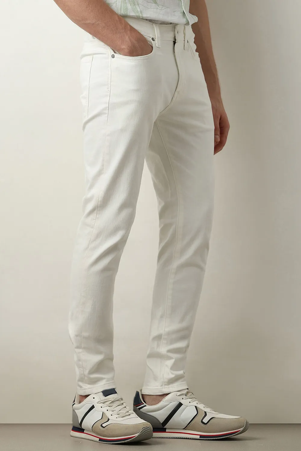 White Mid Rise Leon Slim Fit Jeans