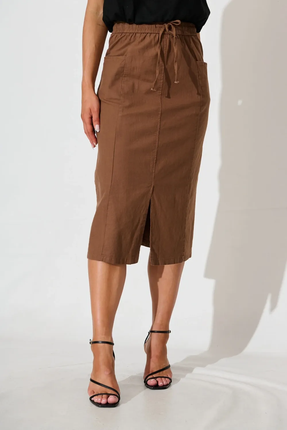 Brown Elastic Waist Slit Midi Skirt