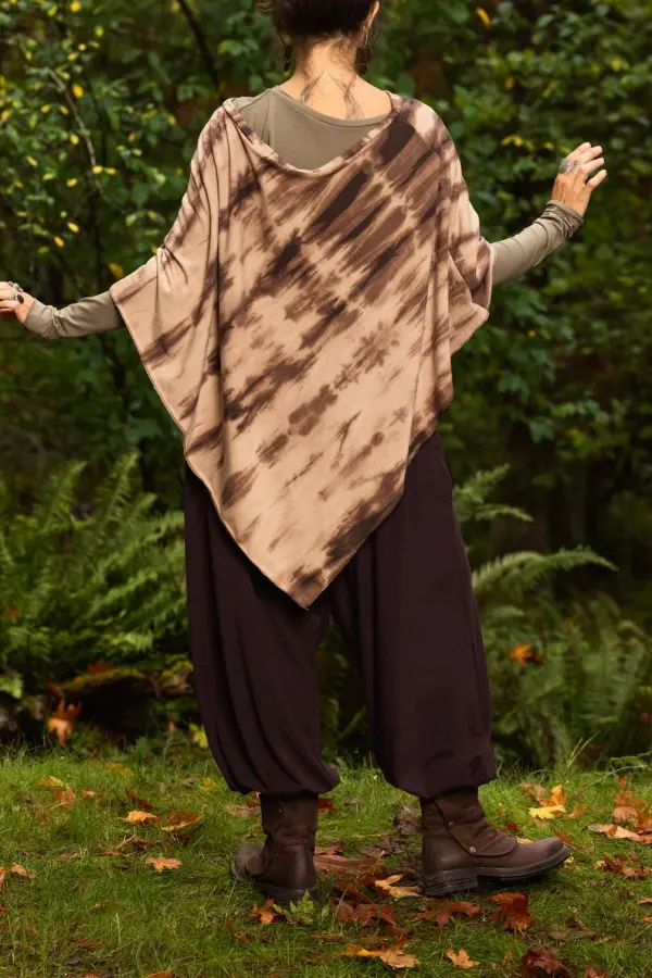 Bamboo Poncho - Sand / Dark Brown