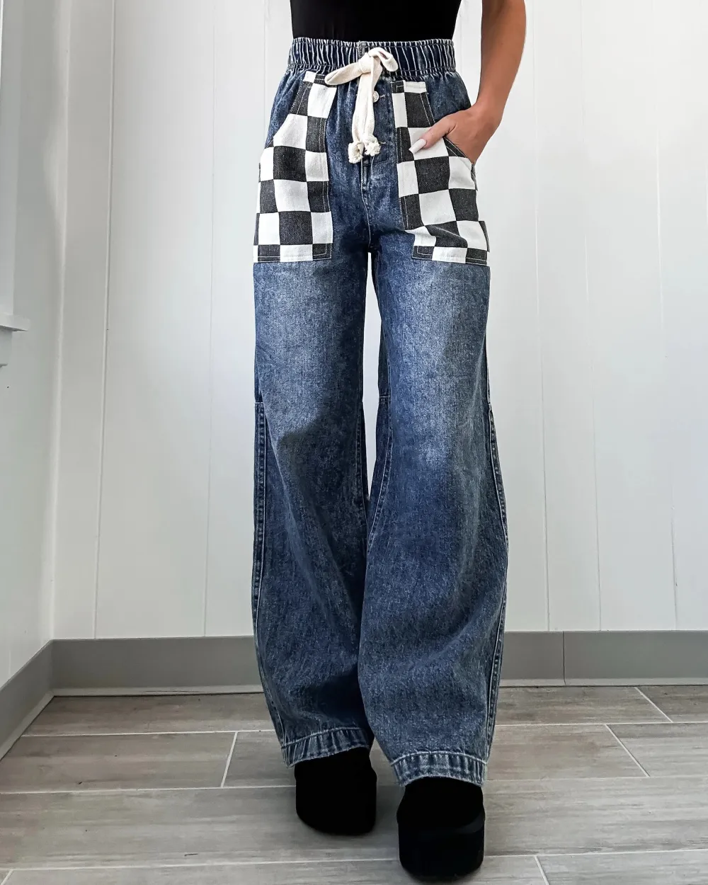 Street Glam Checkered Pocket Jeans - Denim