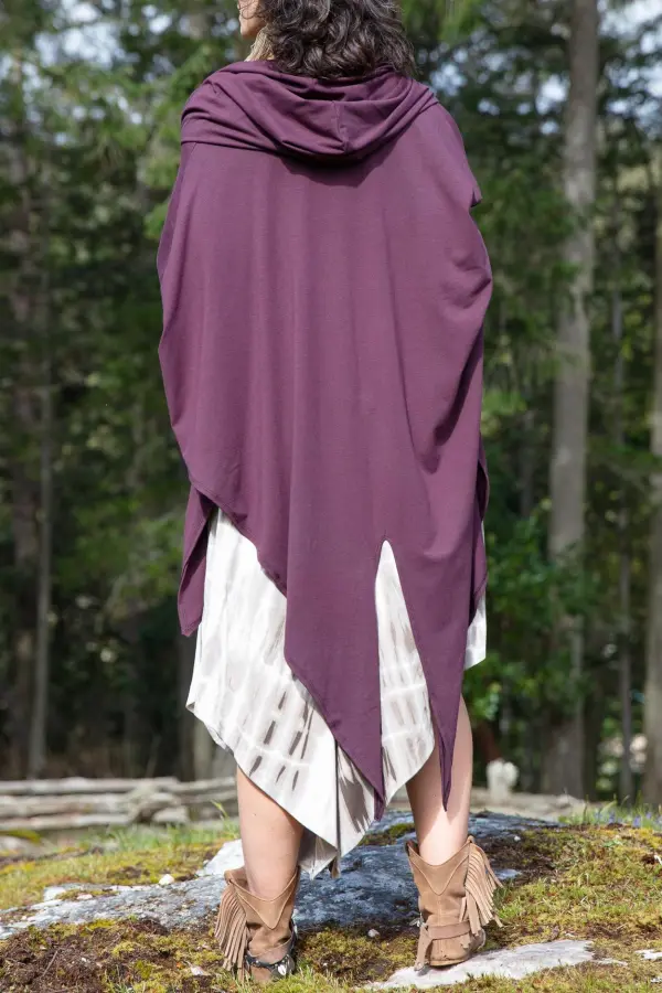 Druid Poncho - Bamboo - Aubergine