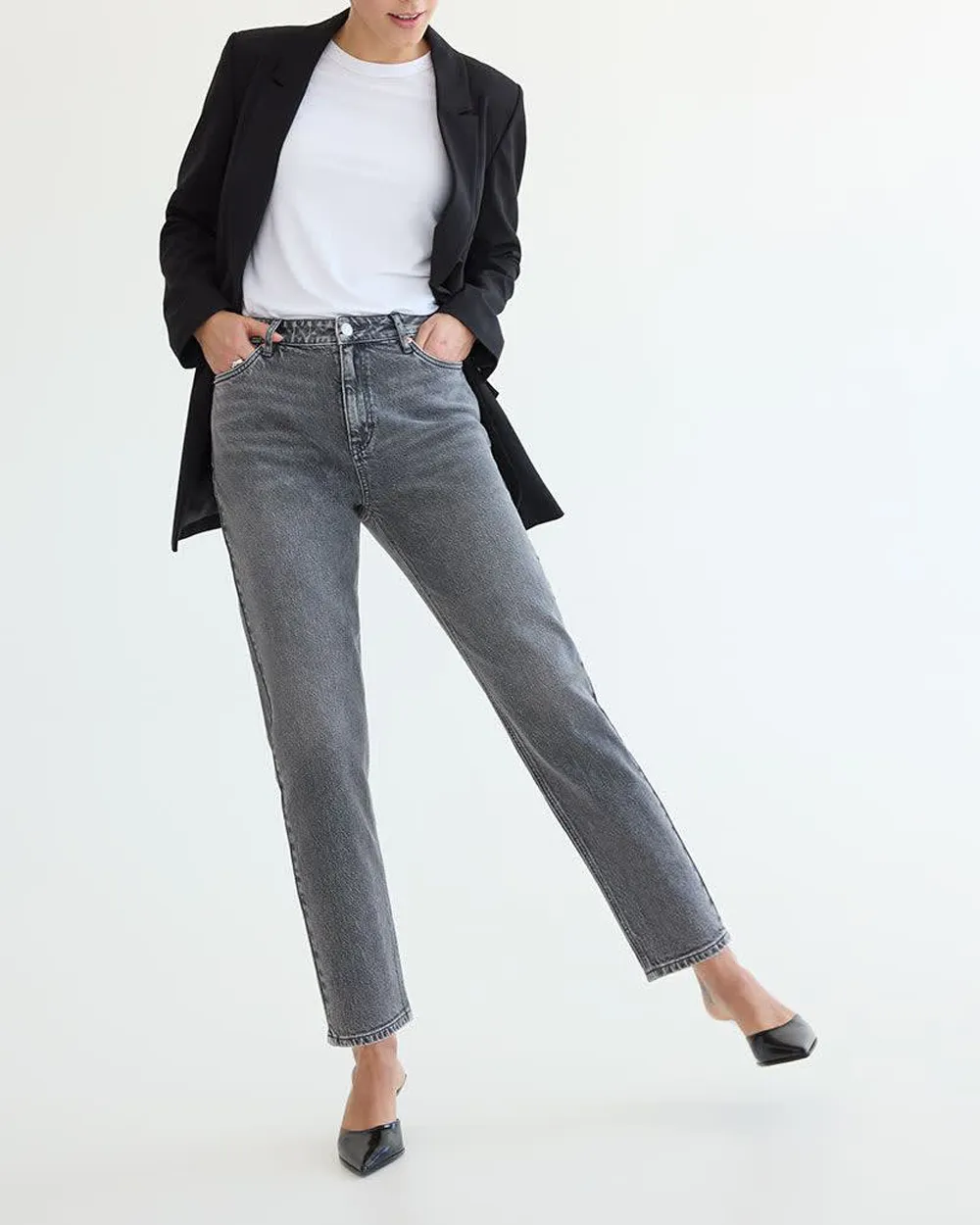 Tapered-Leg High-Rise Jean - The Mom Jeans