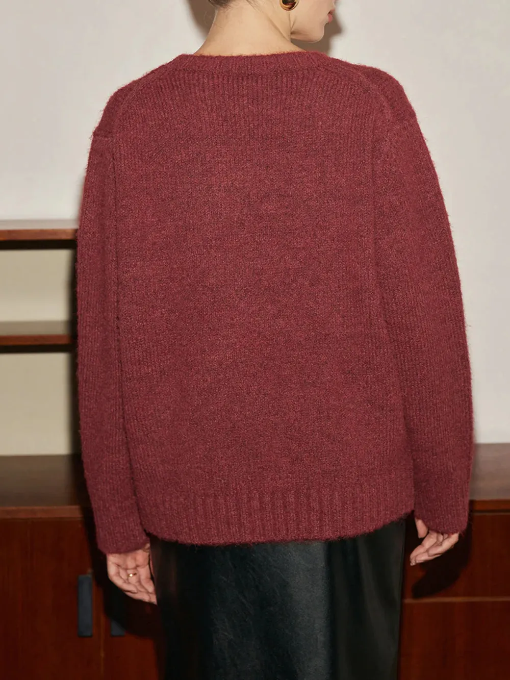 Plain Round Neck Sweater With Detachable Scarf