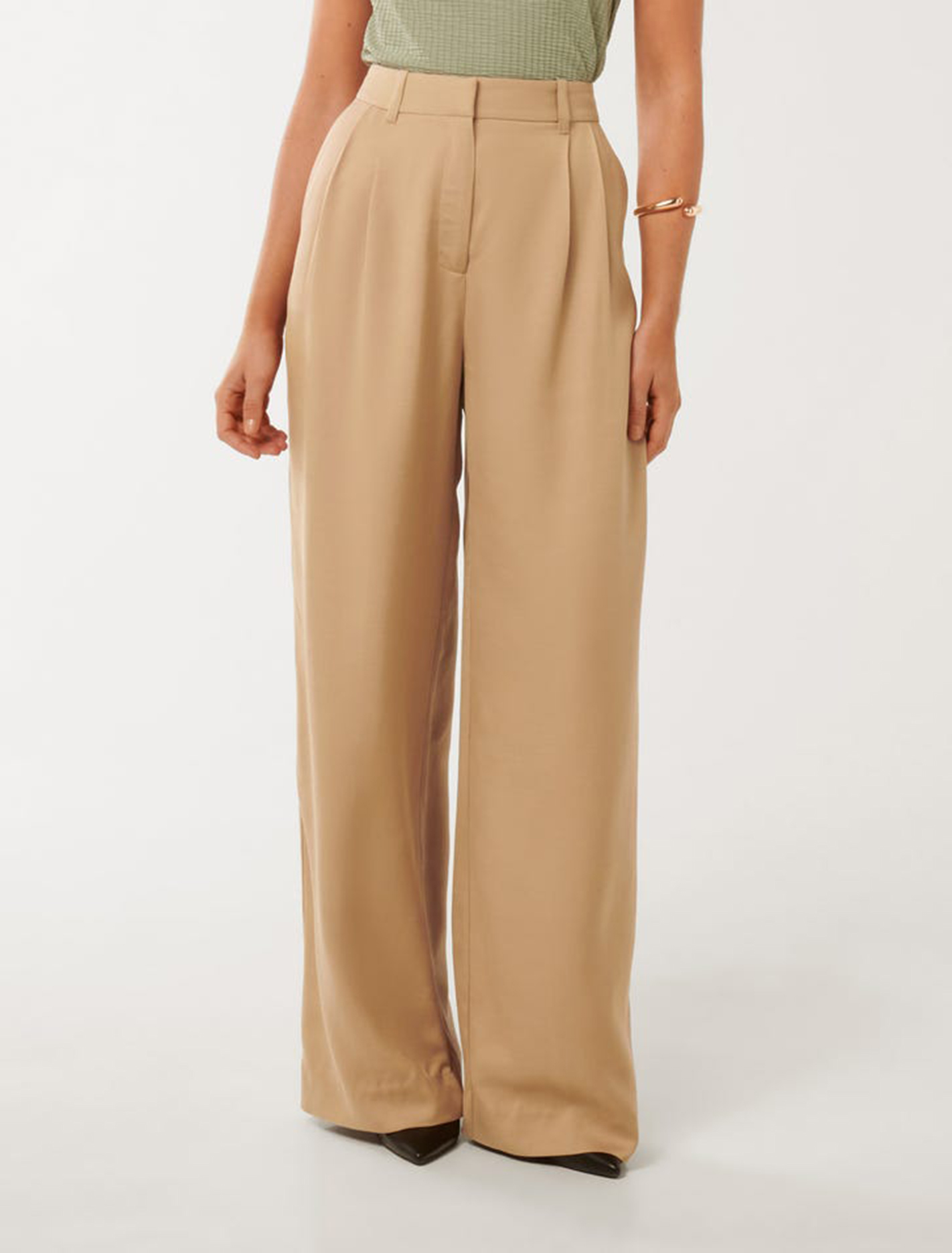 Mikayla Pleated Wide-Leg Pants