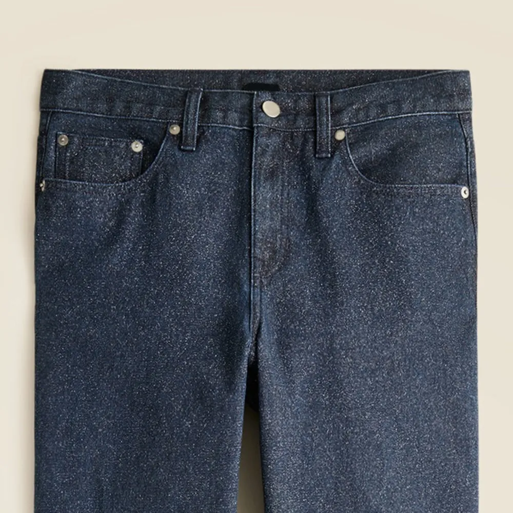 Mid-rise straight jean  metallic threads  rigid