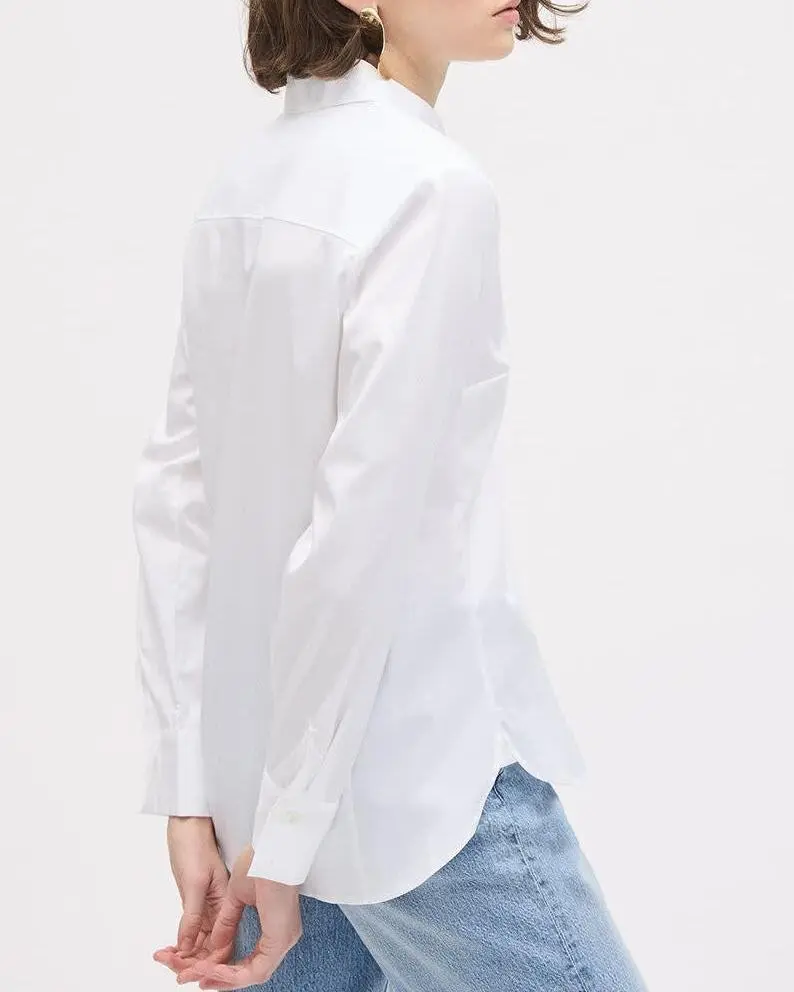 Long-Sleeve Buttoned-Down Poplin Blouse