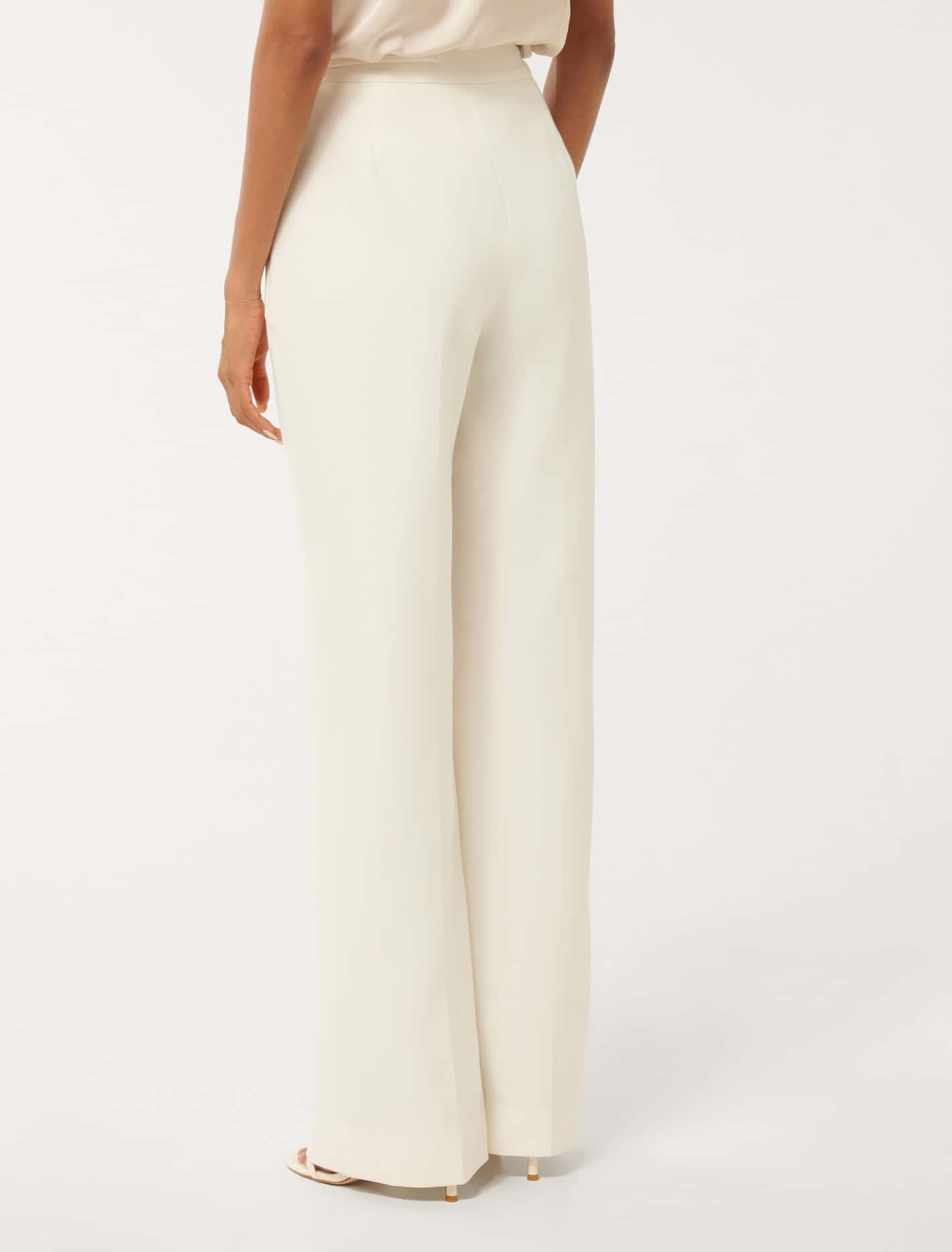 Mila Petite Wide-Leg Pants