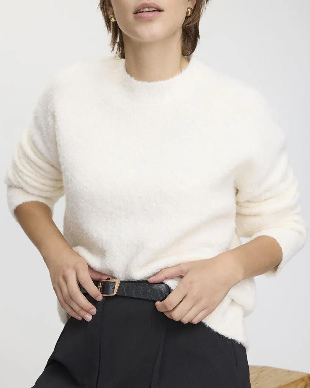 Long-Sleeve Crew-Neck Loose Bouclé Pullover