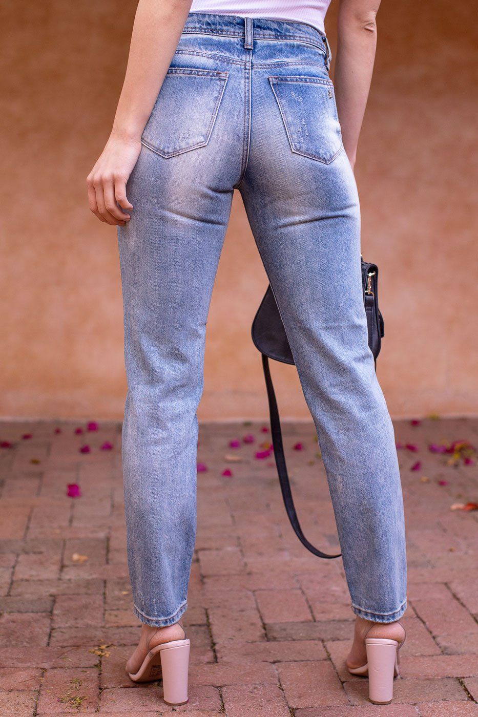 Frayed denim straight-leg pants in light colors