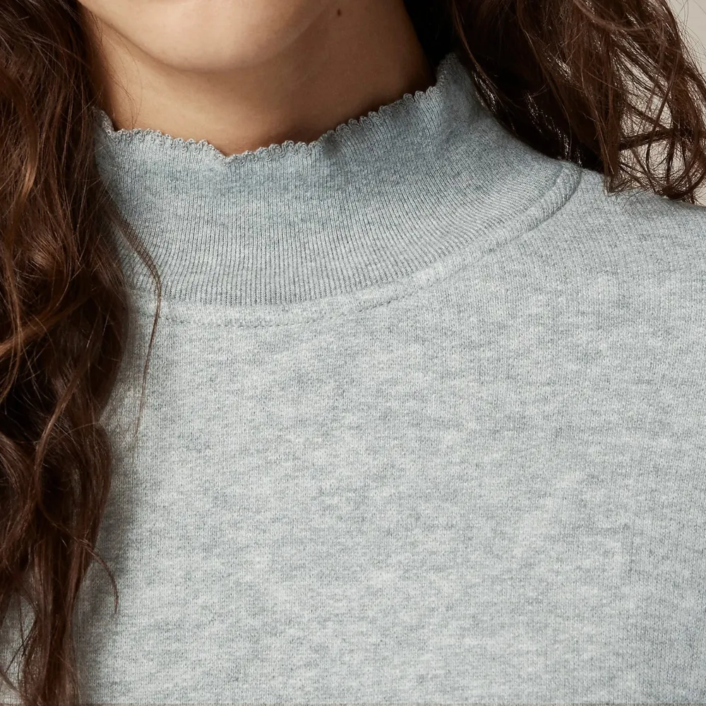 Casual Grey Cotton Sweatshirt