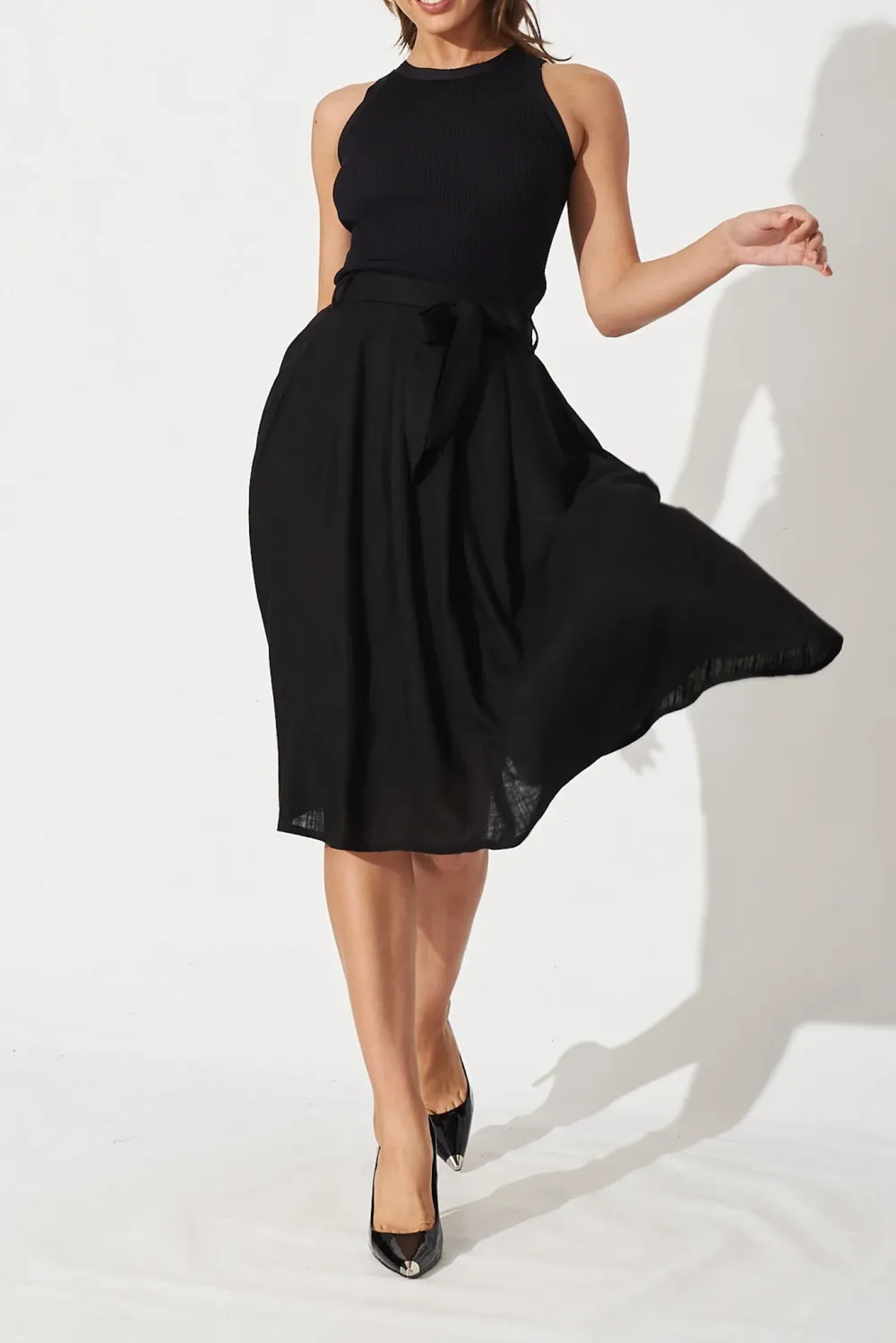 Black Belted Flowy Midi Skirt