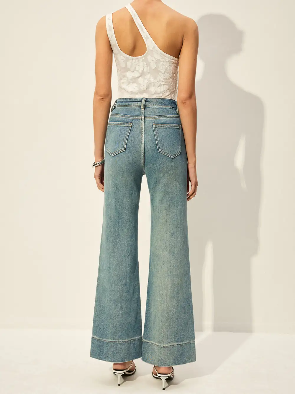 Pocketed Button Up Mid-Waist Jeans