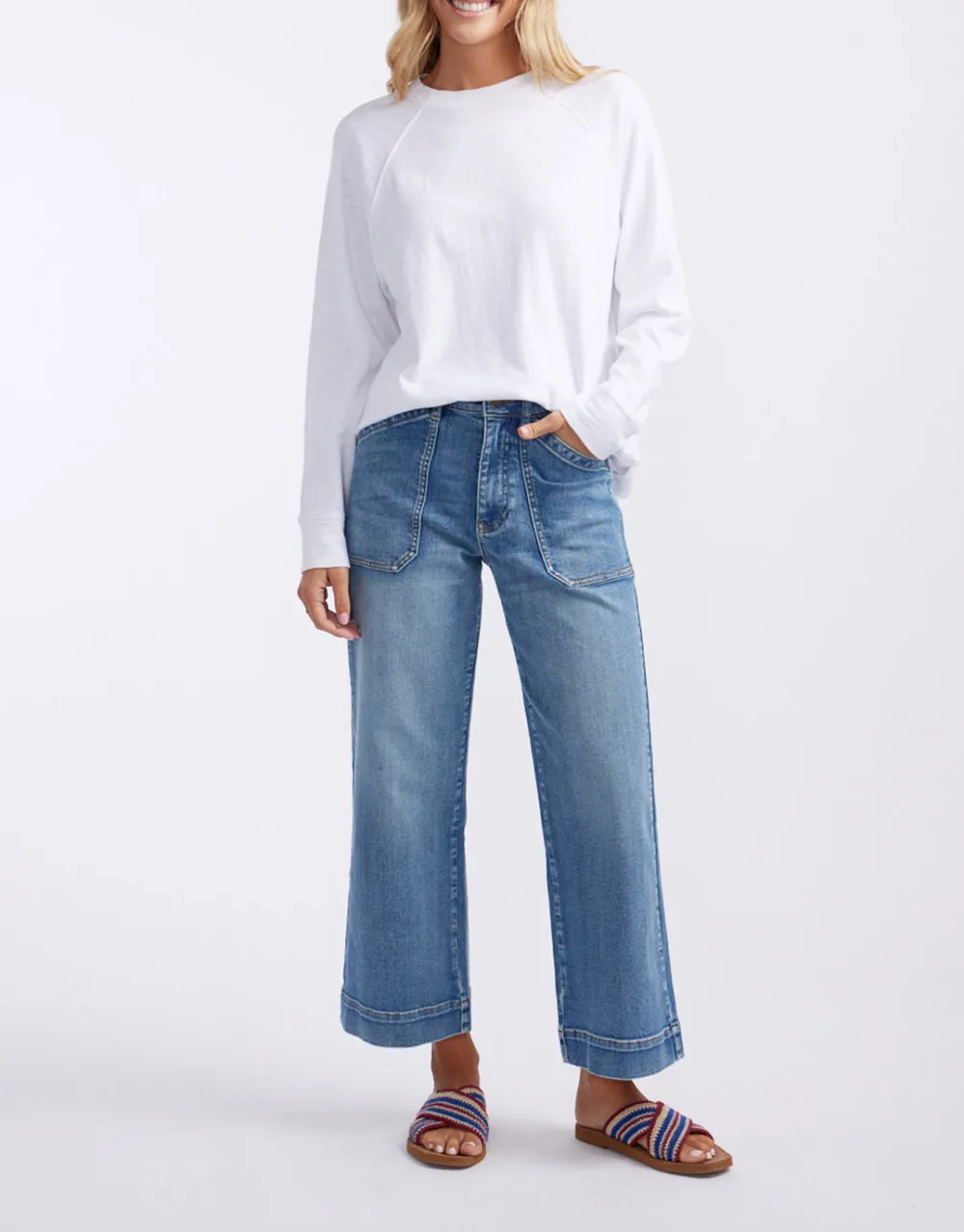 Catalina Cropped Wide Leg Jeans - Mid Wash