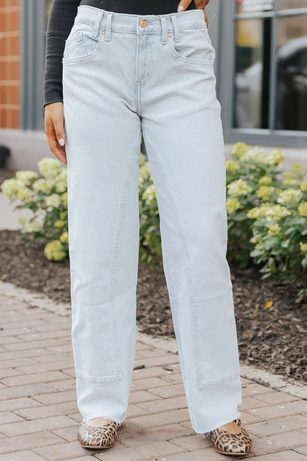 Light Wash Mid-Rise Straight Leg Jeans