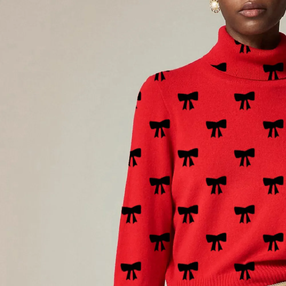 Cashmere shrunken turtleneck sweater