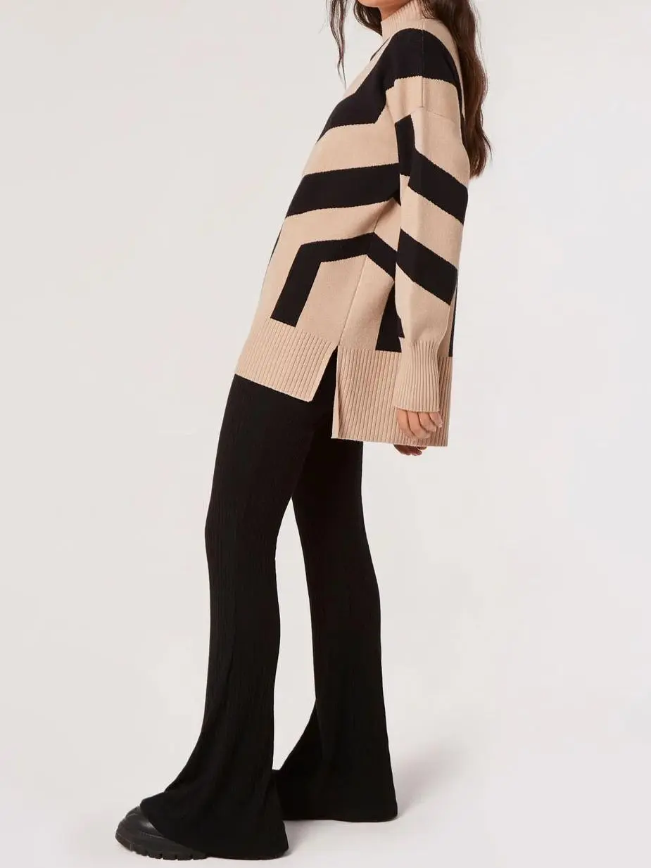 Oversized Geometric Stripe Jumper