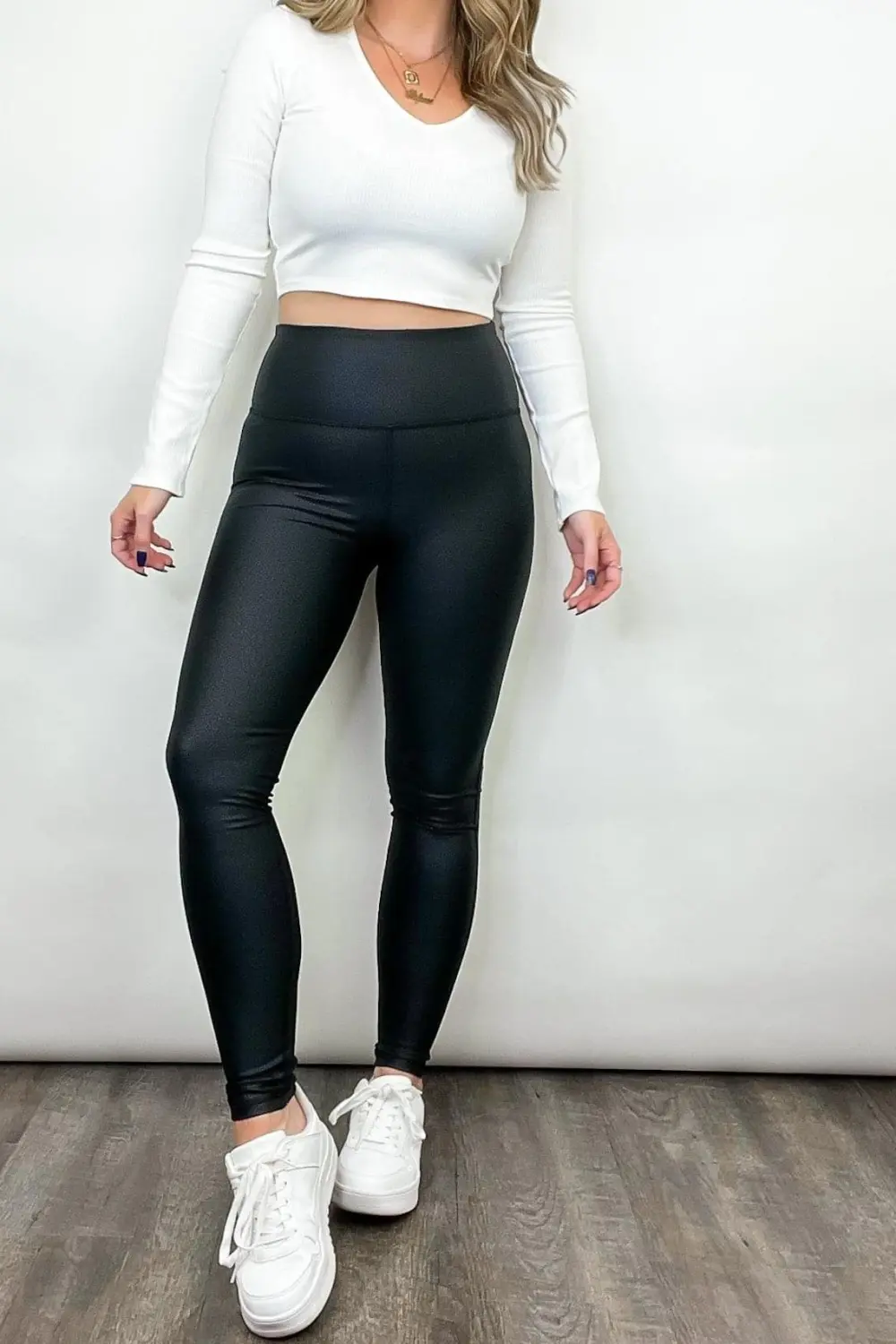 Sleek and Chic Pebbled Faux Leather Leggings